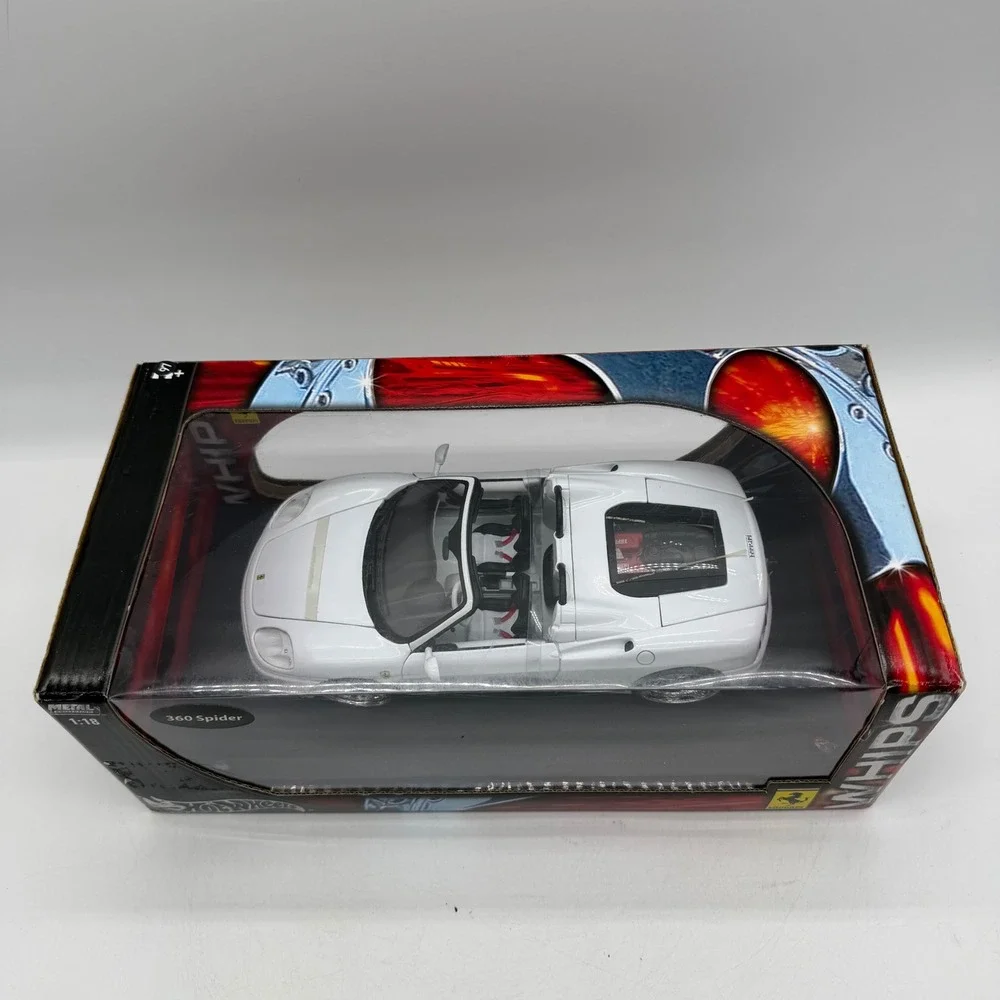 Hot Wheels WHIPS 08824‎ White Ferrari 360 Spider 1:18 Scale C3866 Die-Cast Car